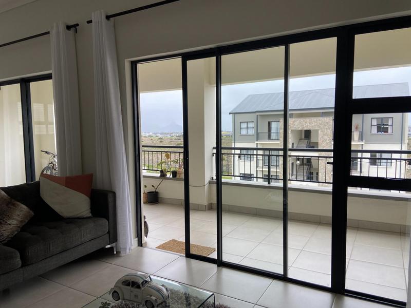 2 Bedroom Property for Sale in Sandown Western Cape